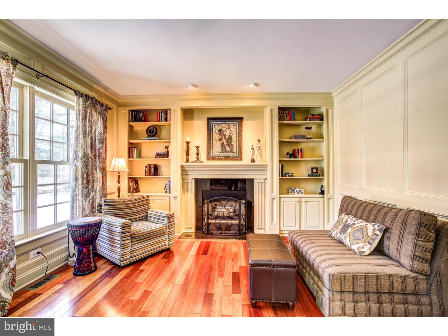 73 Littlebrook Road North Princeton, NJ 08540 - Photo 3 of 25 Living Room