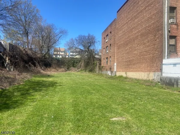 $599,900 | 1594 Maple Avenue, Hillside, NJ 07205