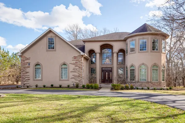 $1,299,000 | 5 Cedar Lane, Lincolnshire, IL 60069