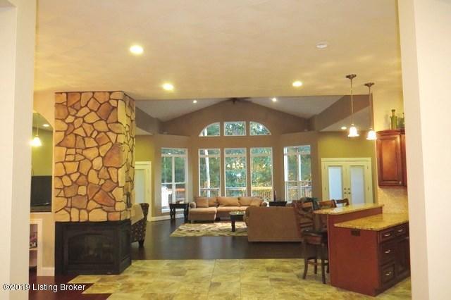 1707 Pumpkin Road Shepherdsville, KY 40165 - Photo 5 of 40 5