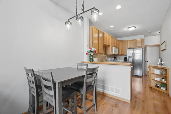 $315,000 | 11491 16th Street Northeast, St. Michael, MN 55376