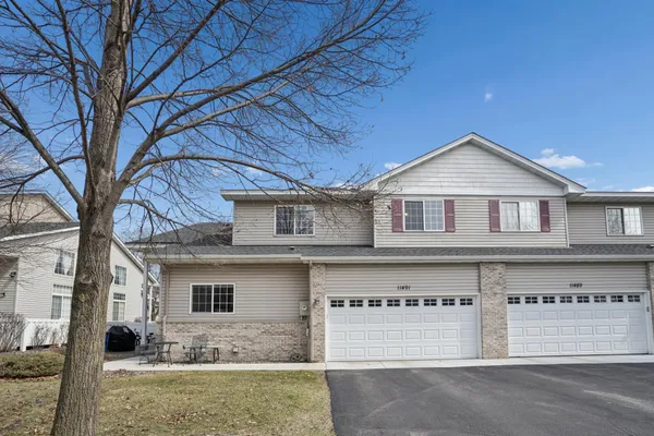 $315,000 | 11491 16th Street Northeast, St. Michael, MN 55376