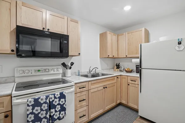 $315,000 | 11491 16th Street Northeast, St. Michael, MN 55376