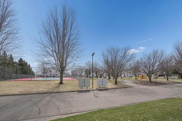 $315,000 | 11491 16th Street Northeast, St. Michael, MN 55376