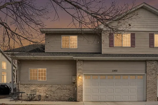 $315,000 | 11491 16th Street Northeast, St. Michael, MN 55376