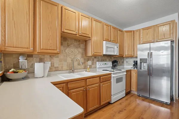 $315,000 | 11491 16th Street Northeast, St. Michael, MN 55376