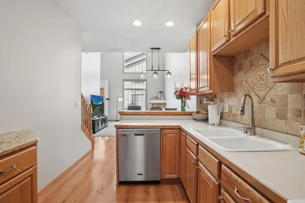 $315,000 | 11491 16th Street Northeast, St. Michael, MN 55376