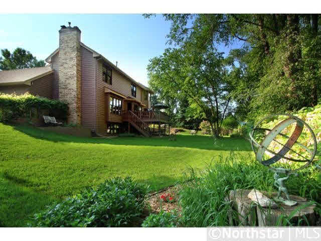 15480 Canyon Ridge Eden Prairie, MN 55347 - Photo 14 of 16 Gallery Image 14