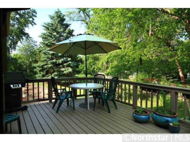 15480 Canyon Ridge Eden Prairie, MN 55347 - Photo 16 of 16 Gallery Image 16