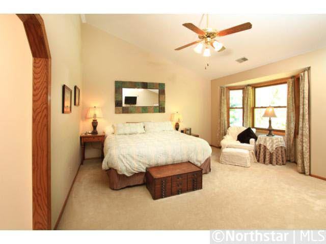 15480 Canyon Ridge Eden Prairie, MN 55347 - Photo 7 of 16 Gallery Image 7