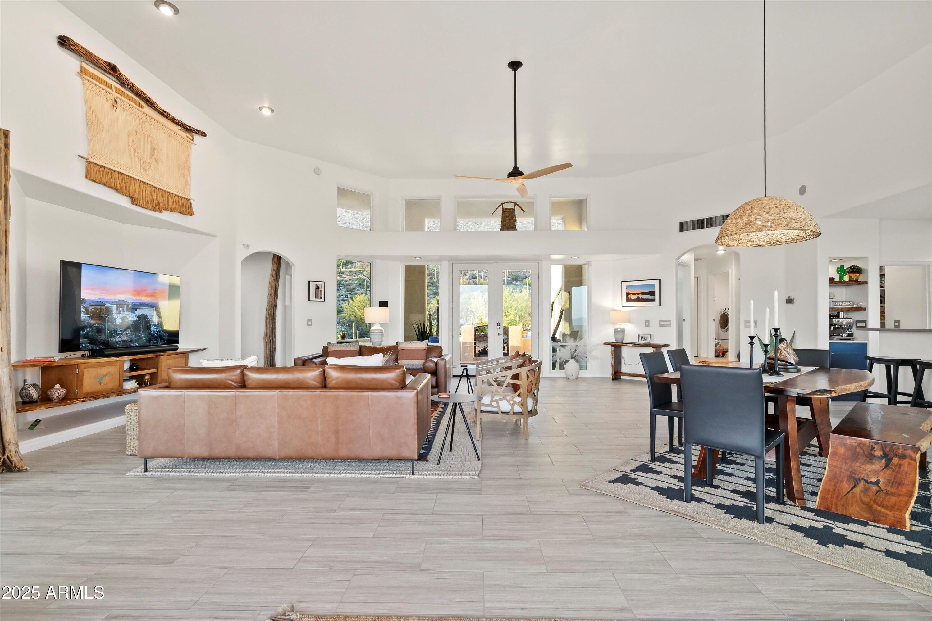 12130 East Quesada Place Tucson, AZ 85749 - Photo 8 of 55 09-Living & Dining