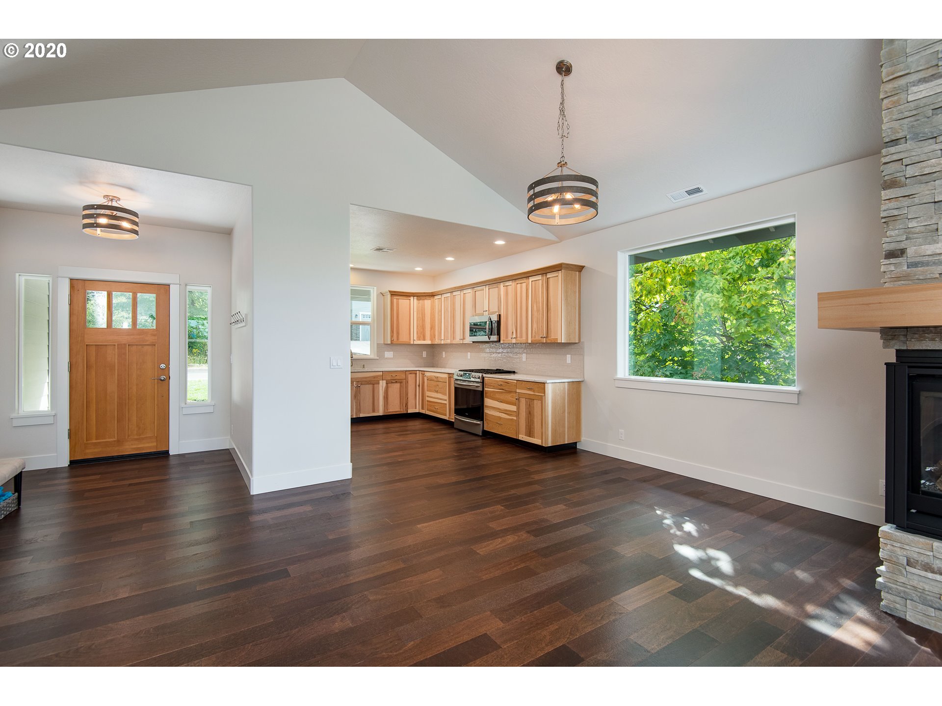 6452 Forest Ridge Drive Springfield, OR 97478 - Photo 8 of 30