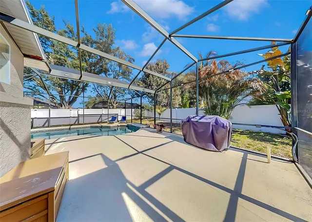 $575,000 | 1105 Sweet Breeze Drive, Valrico, FL 33594