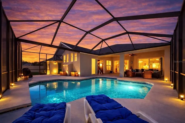 $575,000 | 1105 Sweet Breeze Drive, Valrico, FL 33594