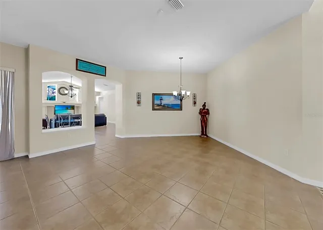 $575,000 | 1105 Sweet Breeze Drive, Valrico, FL 33594