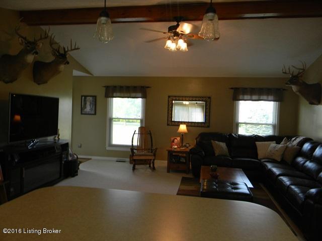 988 Floyds Fork Road Shepherdsville, KY 40165 - Photo 9 of 52 8