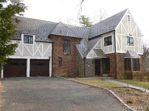 16 Darley Road Great Neck, NY 11021 - Photo 1 of 1