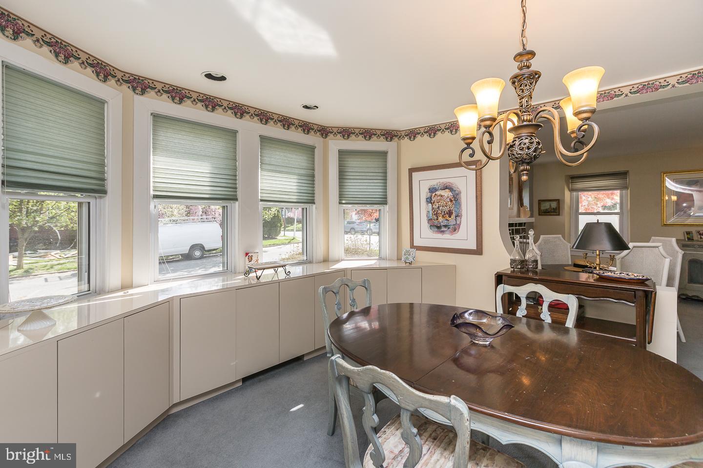 252 Strathmore Road Havertown, PA 19083 - Photo 11 of 43 DINING ROOM