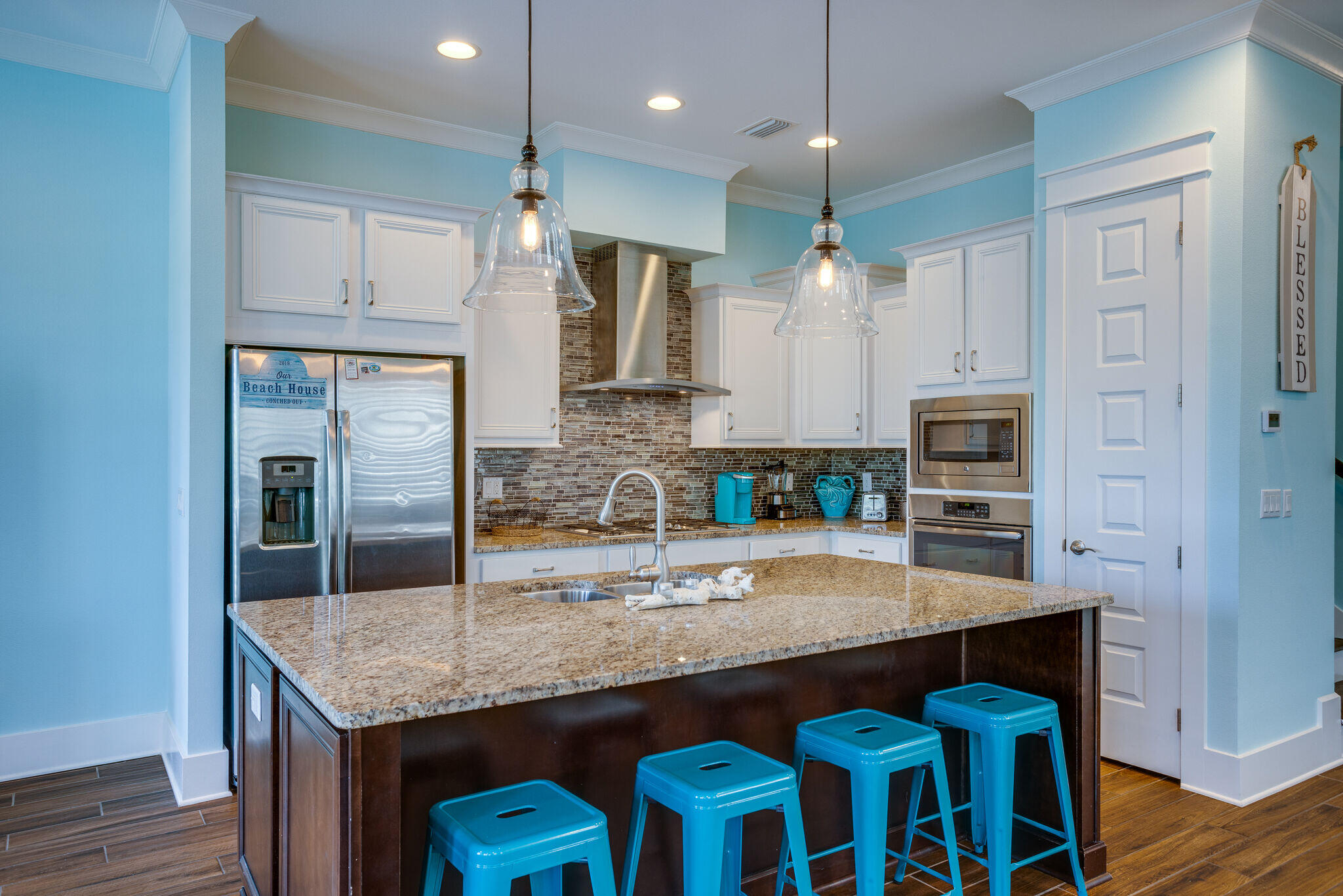 67 Milestone Dr Inlet Beach, Unit A Inlet Beach, FL 32461 - Photo 8 of 44 kitchen breakfast bar