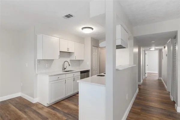 $194,000 | 2715 Northwest 104th Court, Unit 1, Gainesville, FL 32606