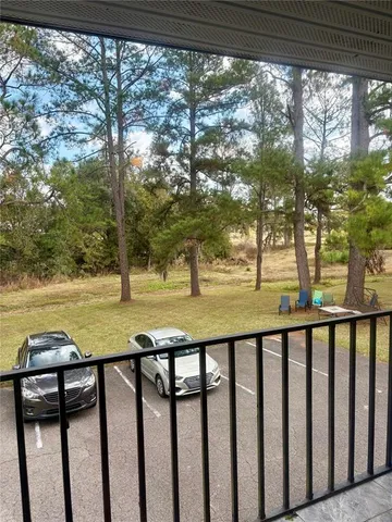 $199,000 | 2715 Northwest 104th Court, Unit 1, Gainesville, FL 32606