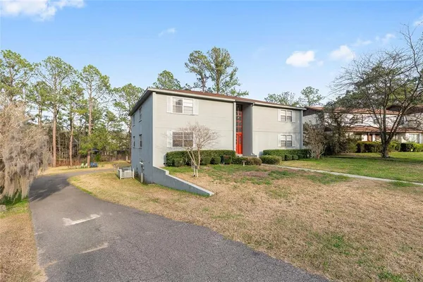 $194,000 | 2715 Northwest 104th Court, Unit 1, Gainesville, FL 32606