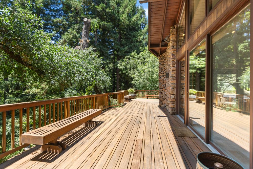 5312 Retreat Way Carmichael, CA 95608 - Photo 39 of 92 a view of balcony with wooden floor and fence