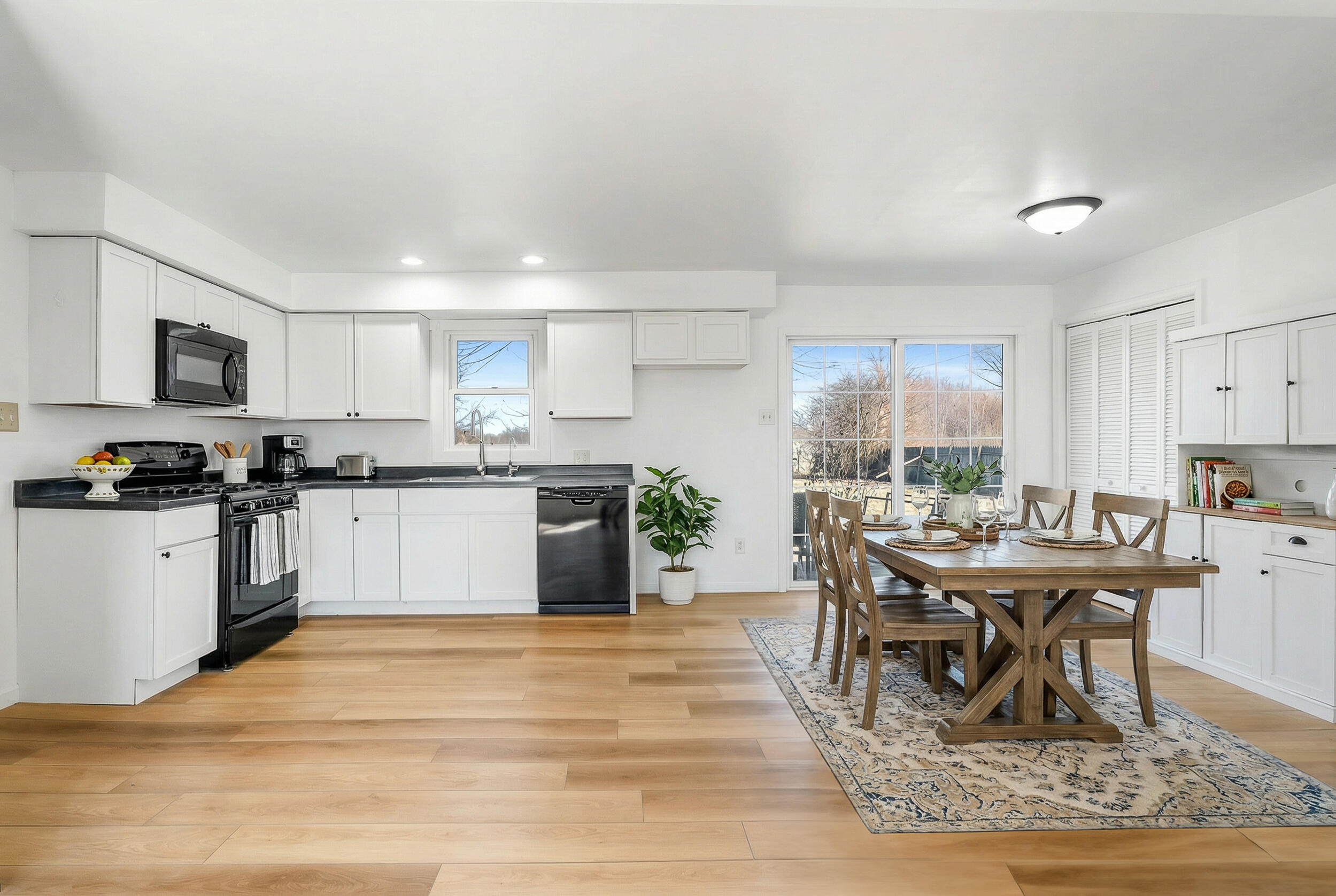 5390 West 400 North Rensselaer, IN 47978 - Photo 10 of 30 2499x1677