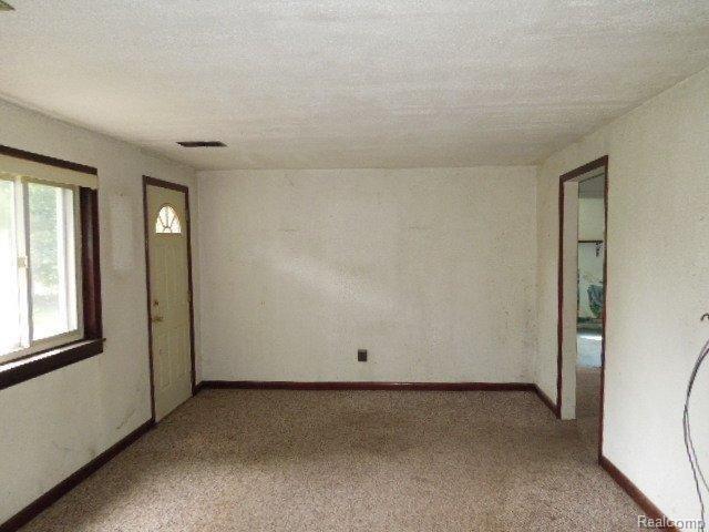 18236 Savage Road Belleville, MI 48111 - Photo 3 of 18 iug 093.jpg