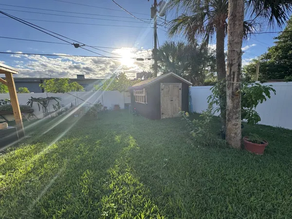 $489,000 | 5816 Seton Drive, Margate, FL 33063