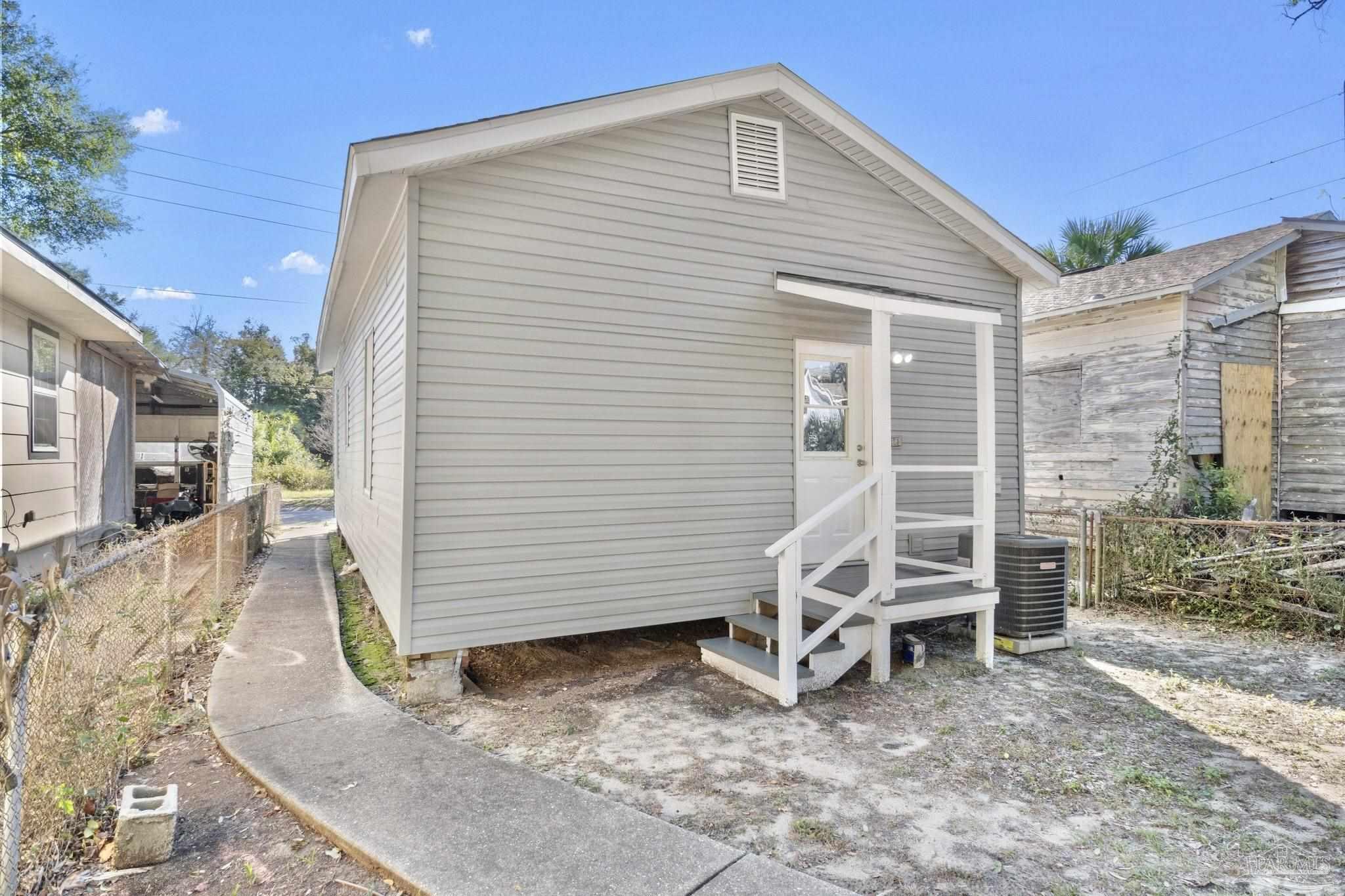 520 West La Rua Street Pensacola, FL 32501 - Photo 31 of 44