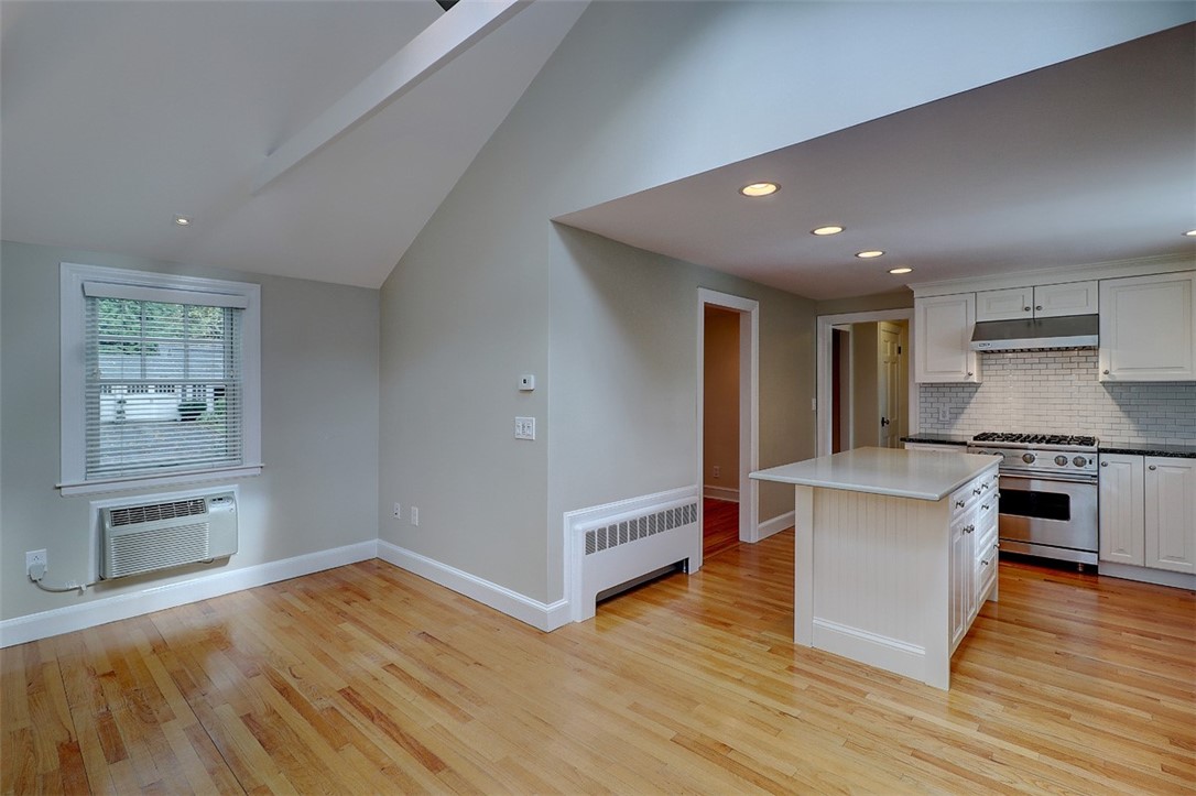 21 Lantern Lane Barrington, RI 02806 - Photo 11 of 25