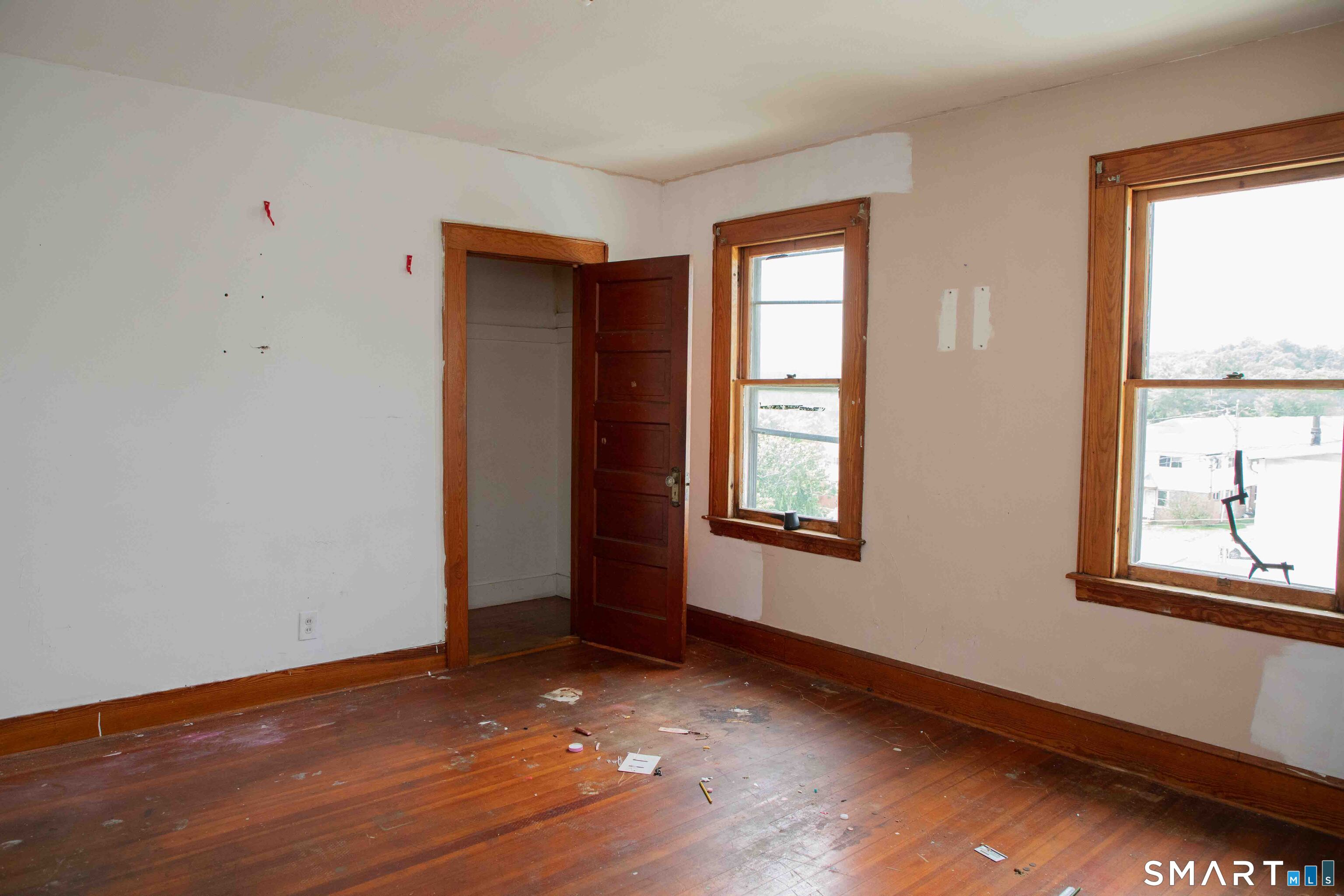 376 Broad Street New Britain, CT 06053 - Photo 18 of 39 Third Floor Bedroom