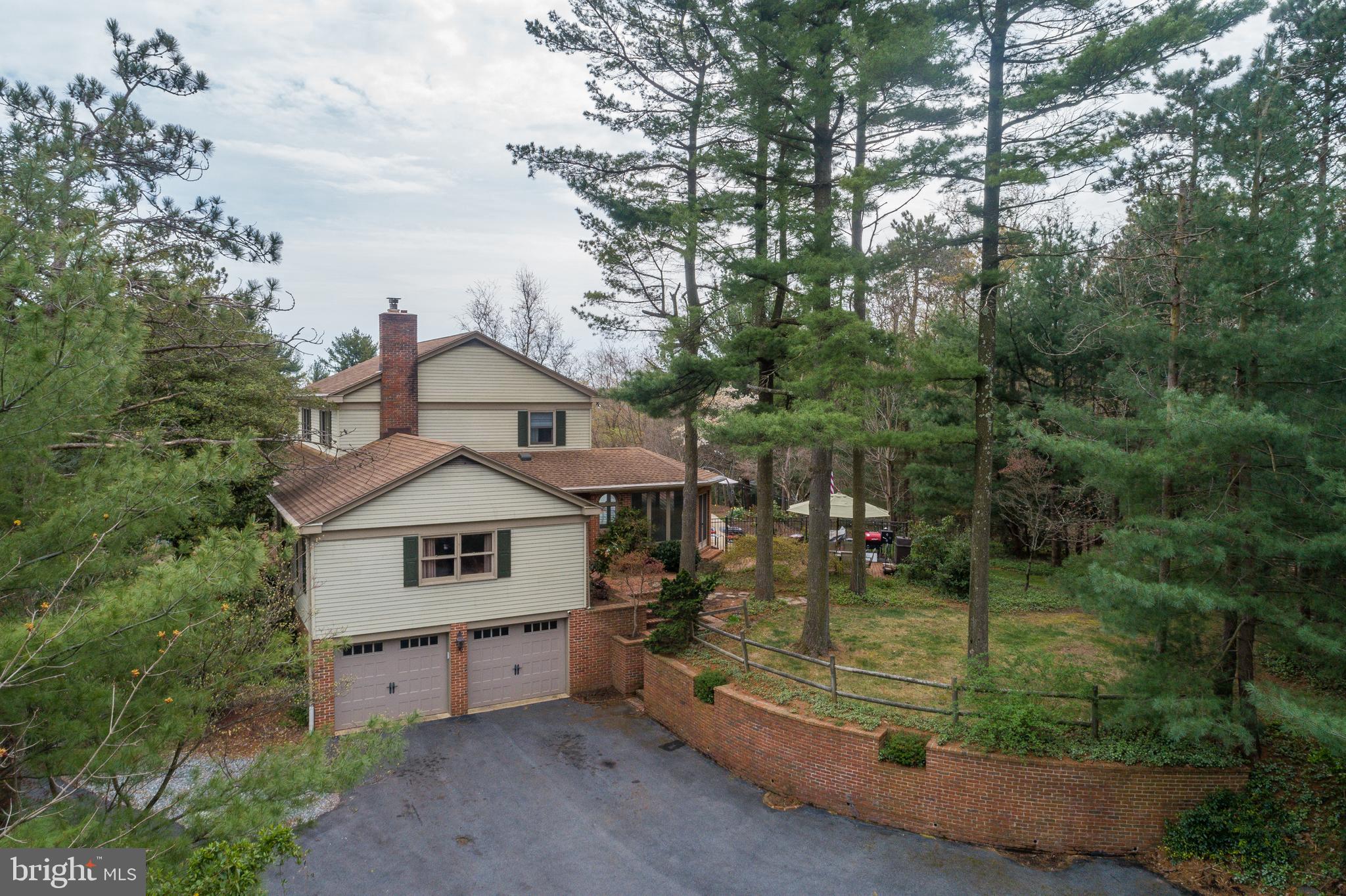 516 Candy Road Mohnton, PA 19540 - Photo 3 of 50