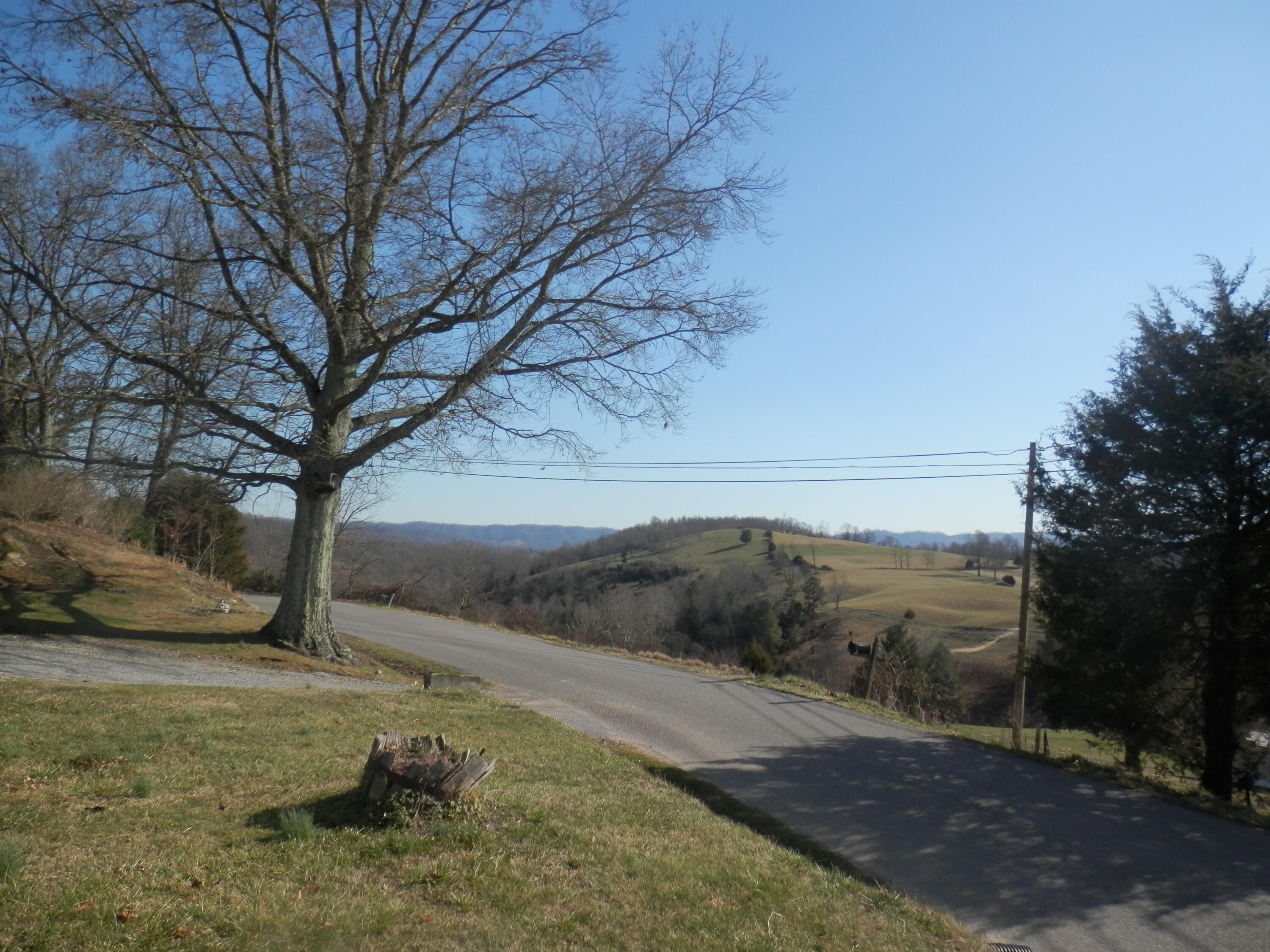 227 Clawson Road Jonesville, VA 24263 - Photo 6 of 17 P3030640