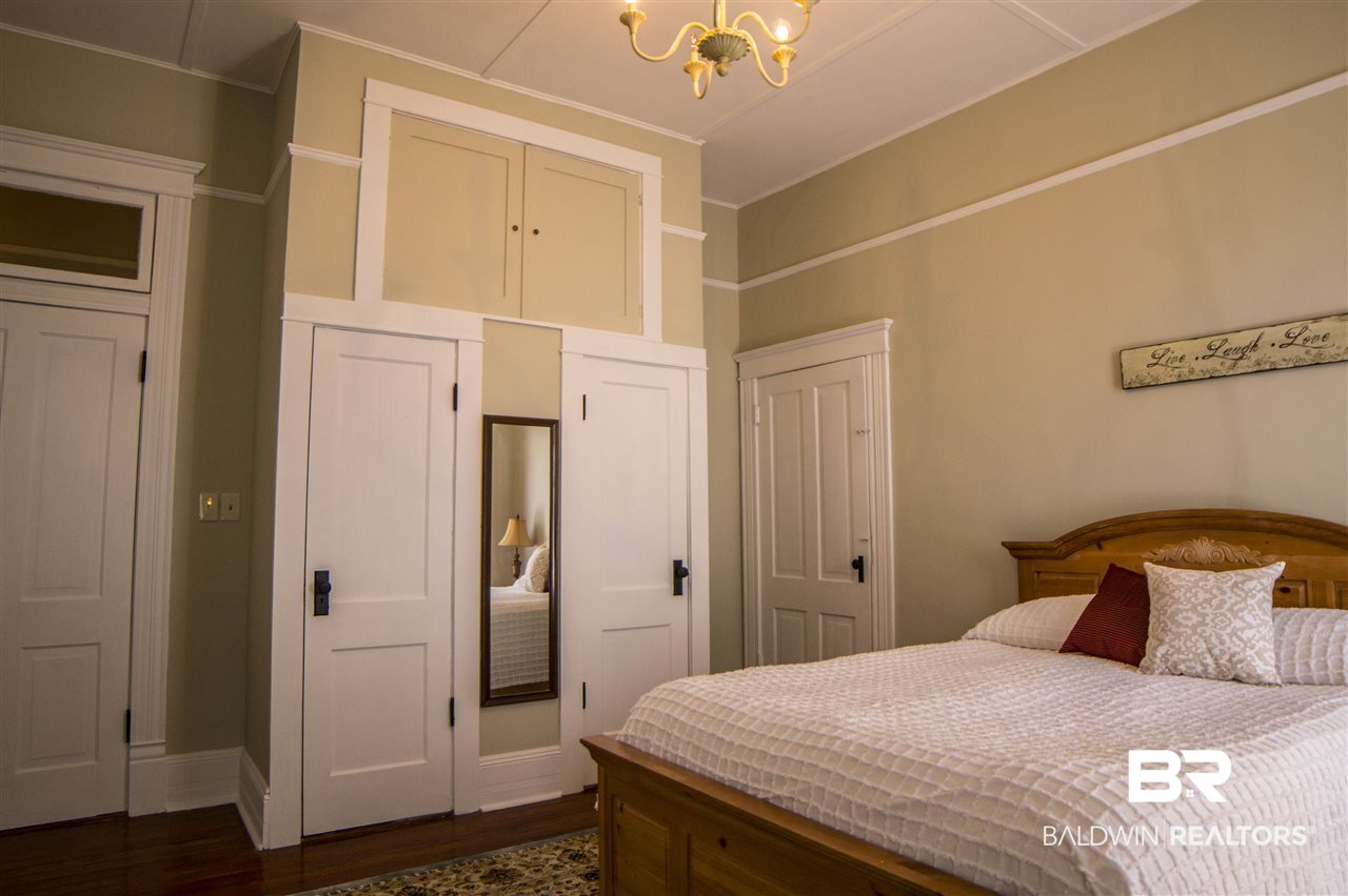 134 Margaret Street Mobile, AL 36607 - Photo 10 of 41