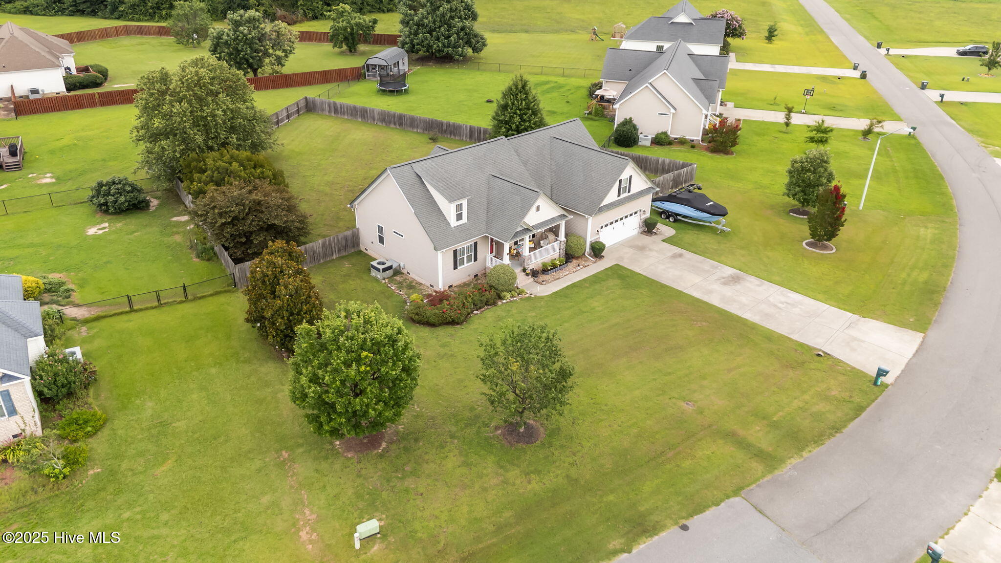 203 Willowbrook Drive Pikeville, NC 27863 - Photo 14 of 42 14-web-or-mls-DJI_20250715104152_0289_D