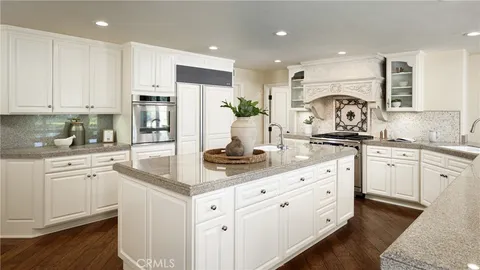 $5,595,000 | 4 Rue Grand Ducal, Newport Beach, CA 92660