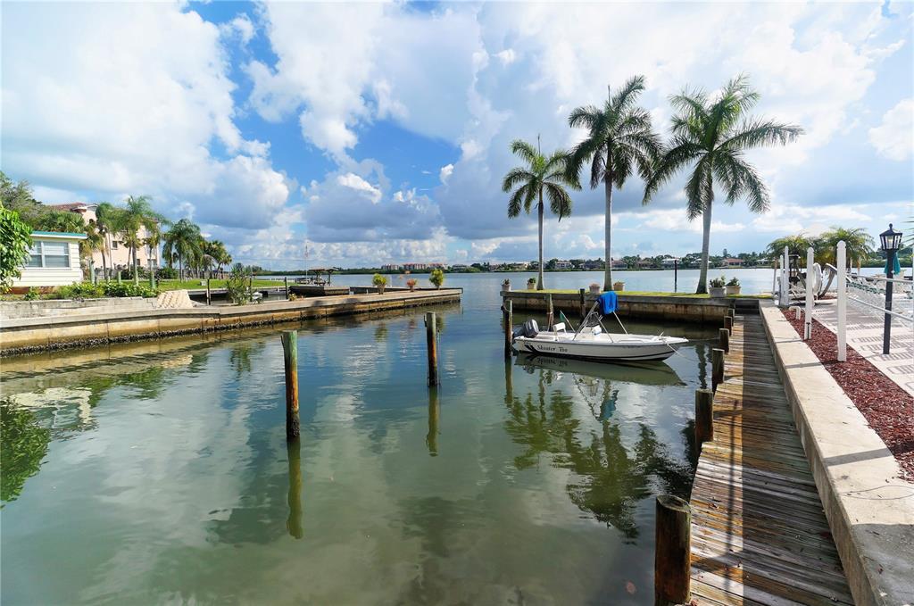 5963 Midnight Pass Road, Unit 355 Sarasota, FL 34242 - Photo 40 of 50 Gallery Image 40