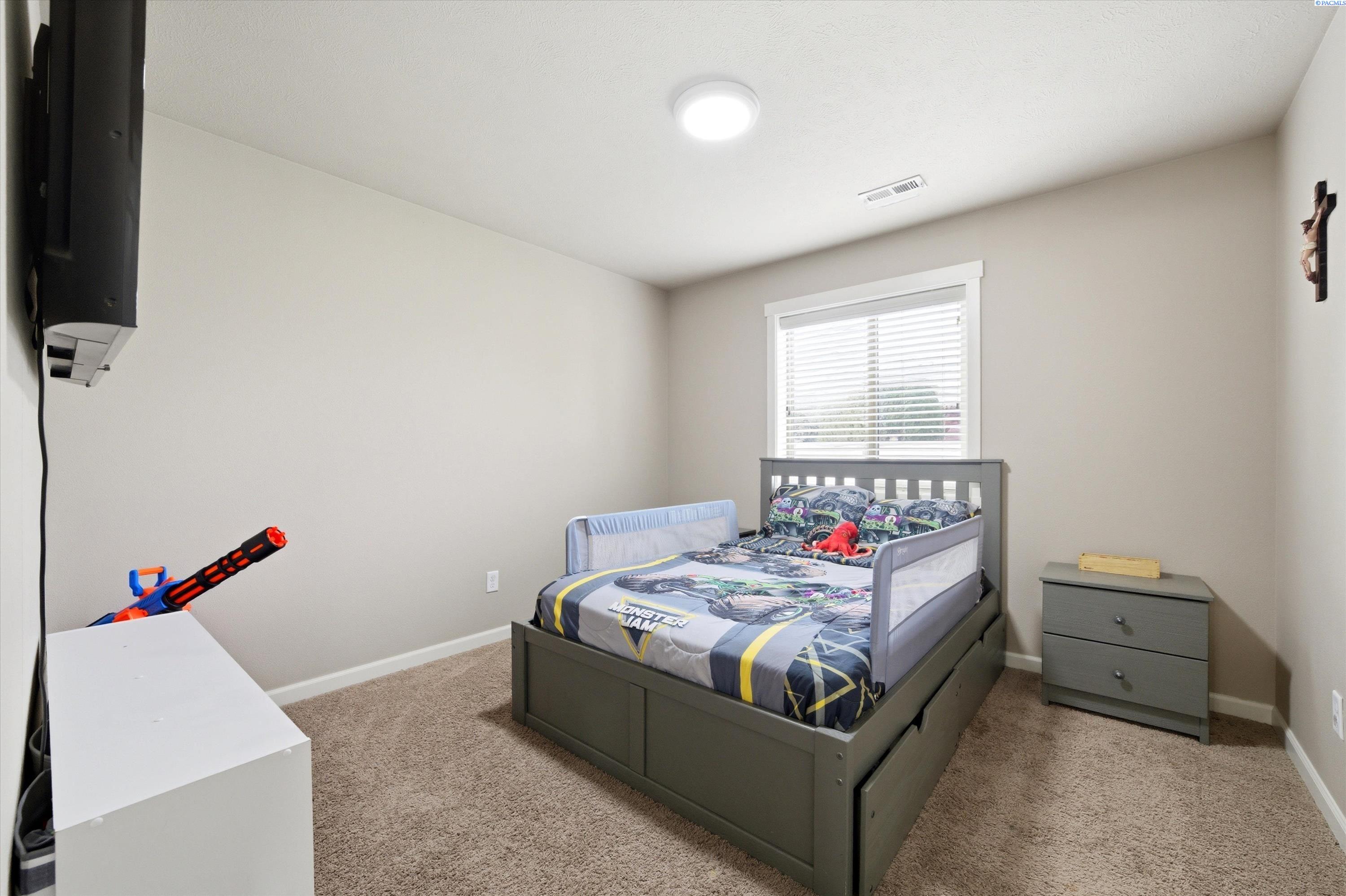 5617 Springfield Drive Pasco, WA 99301 - Photo 16 of 39 Gallery Image 16