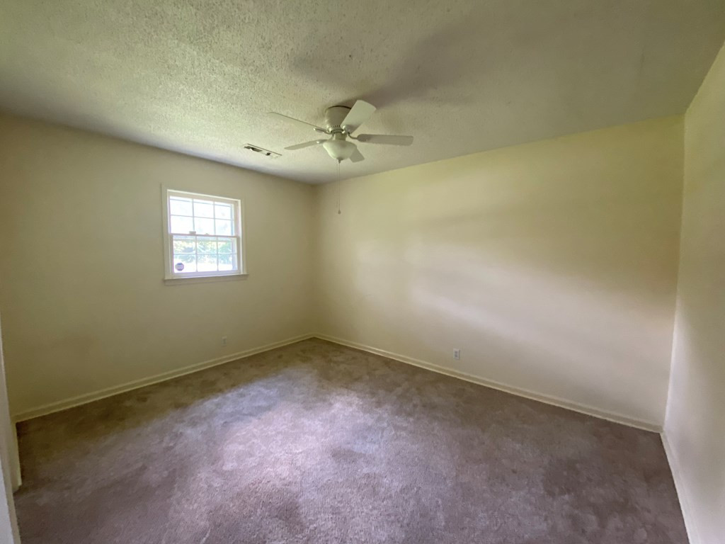 816 South St Pauls Church Road Sumter, SC 29154 - Photo 7 of 8