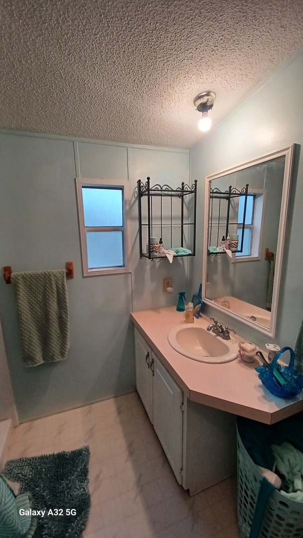 27W370 Geneva Road, Unit 125 Winfield, IL 60190 - Photo 16 of 18 Gallery Image 16