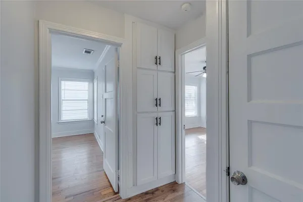 $210,000 | 1033 East Elm Street, Hillsboro, TX 76645