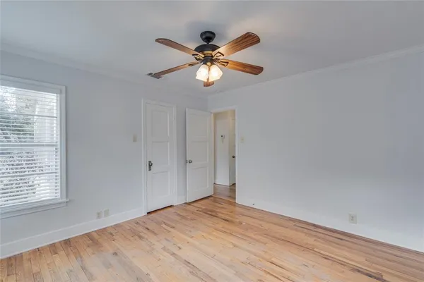 $210,000 | 1033 East Elm Street, Hillsboro, TX 76645