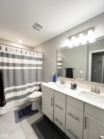 $629,900 | 11948 Sonoran Run, Fishers, IN 46037