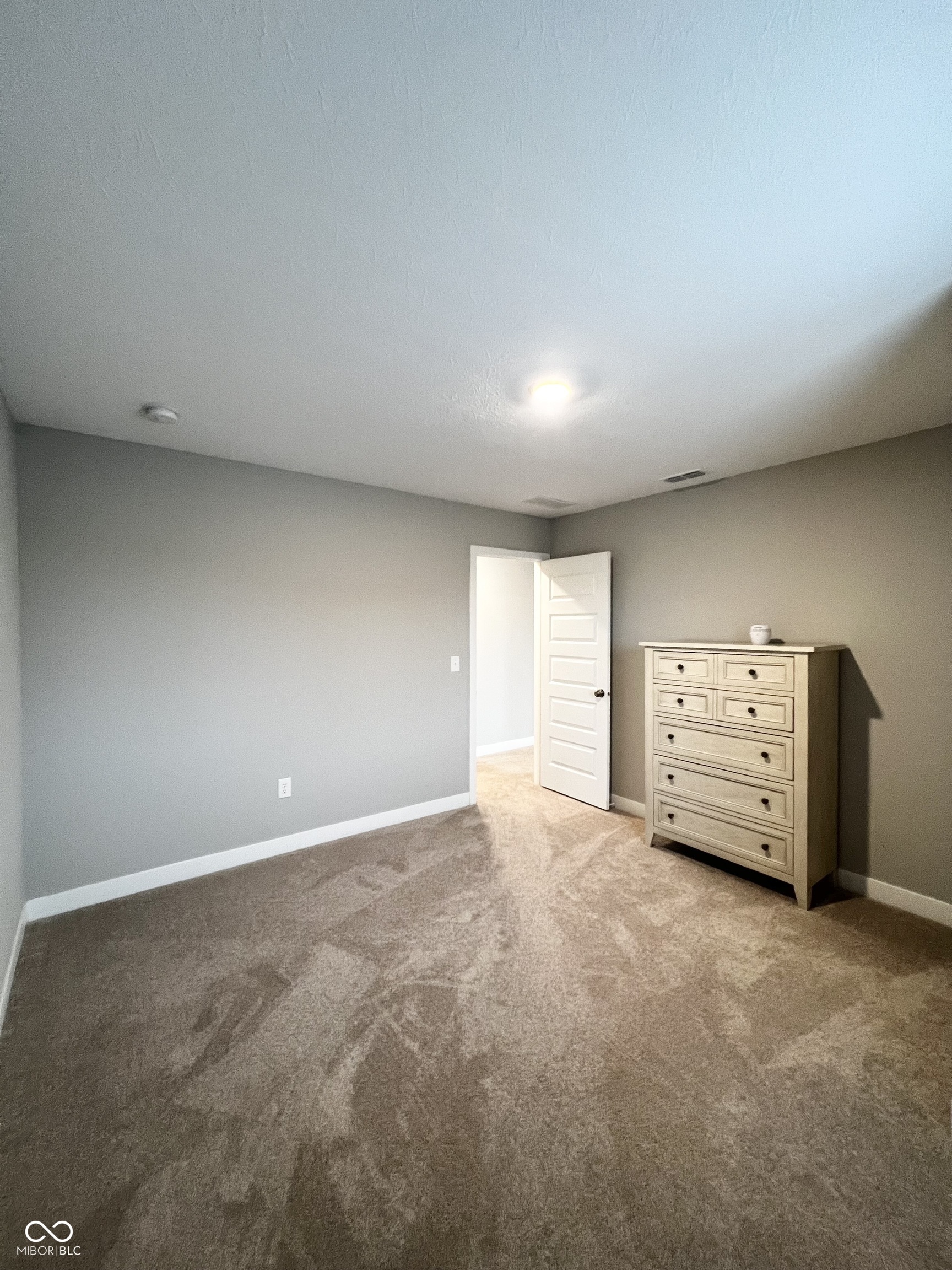 11948 Sonoran Run Fishers, IN 46037 - Photo 26 of 34