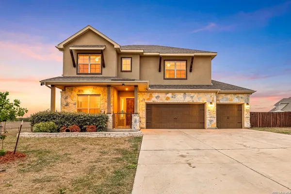 $674,998 | 7010 Jalen Court, Schertz, TX 78154