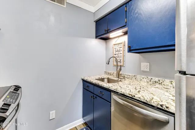 $164,900 | 10170 Beach Drive Southwest, Unit 3305, Calabash, NC 28467