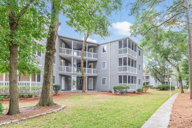 $164,900 | 10170 Beach Drive Southwest, Unit 3305, Calabash, NC 28467