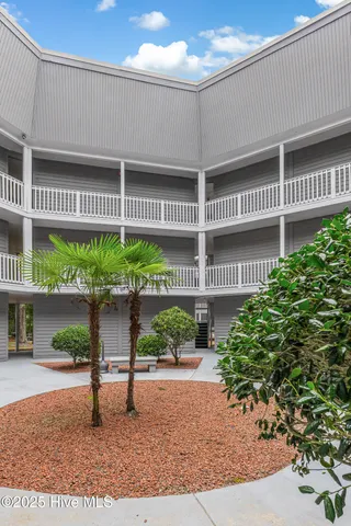 $164,900 | 10170 Beach Drive Southwest, Unit 3305, Calabash, NC 28467